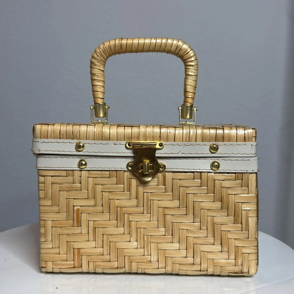 VINTAGE 1950s CHEVRON PATTERN STRAW WICKER WOVEN BOX HAND BAG - Picture 3 of 13